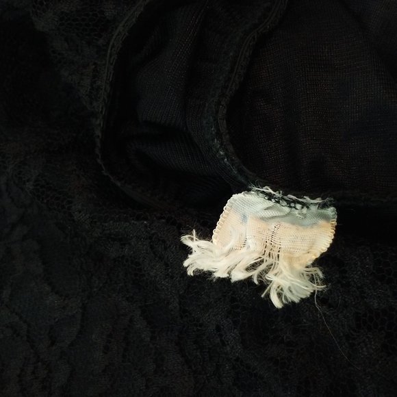 Vintage 70s-80s Lingerie Half Slip Skirt -M Scalloped Lace Layer Applique Nylon - Picture 10 of 11